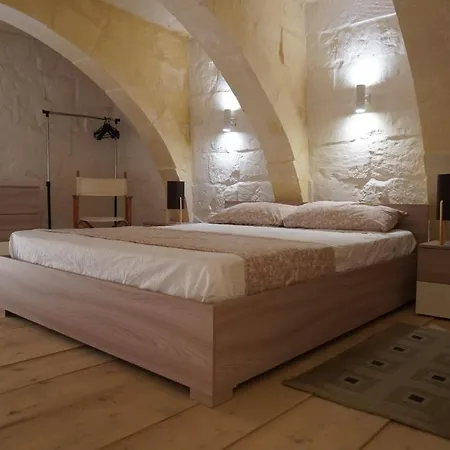 בית נופש Il-mezzanine Private Traditional And Walking Distance To Bus Terminus