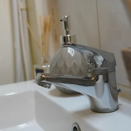 Ferienhaus Il-mezzanine Private Traditional And Walking Distance To Bus Terminus Cospicua