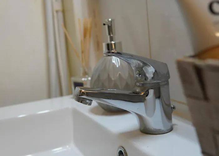 Feriehus Il-mezzanine Private Traditional And Walking Distance To Bus Terminus Cospicua